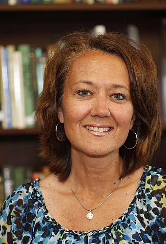 Photo of Denise Hartman