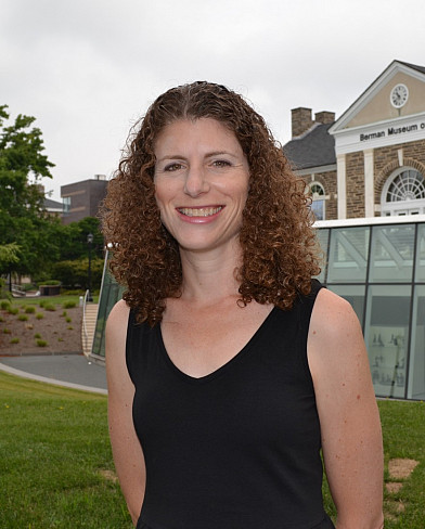 Photo of Anna Marks