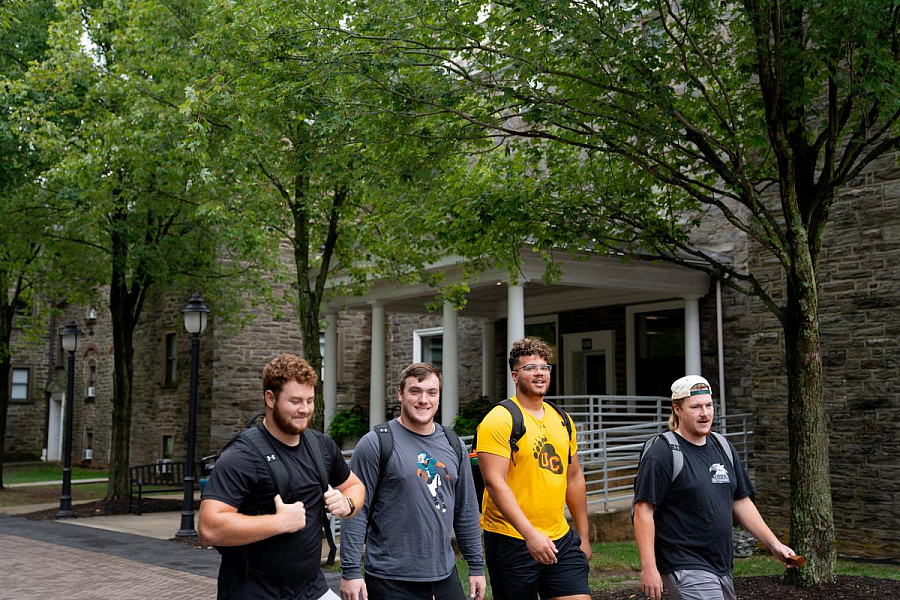 move in, day of service, welcome week orientation 2023 candid