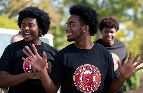 Esther Akande '24 and Michael Agbeye '24 performwith other Seismic Step members during theinauguration kick-off event.