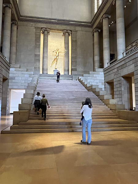 Museum Studies students explore art museums in Philadelphia.