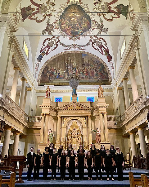 Ursinus College Singers in St. Louis Cathedral in New Orleans