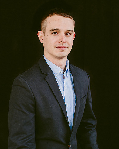 Dr. Andrew Davis