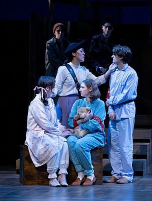 Captain Darling by Kate Isabel Foley '23
