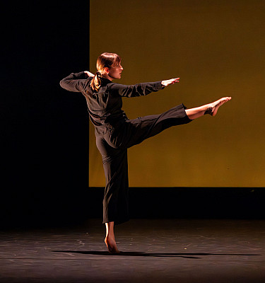 Dancing Stories, Weaving Time - Spring '24