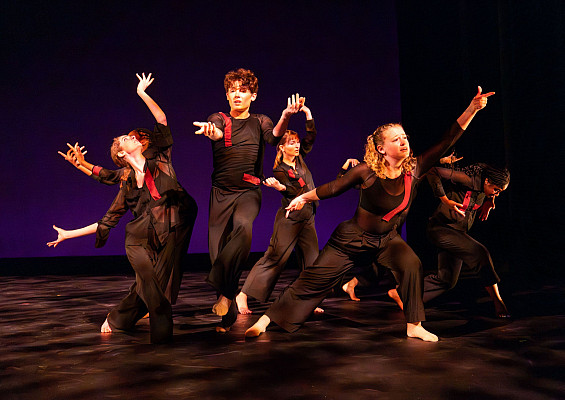 Dancing Stories, Weaving Time - Spring '24