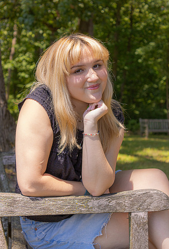 Chloe Rivera-Montes Peer Advocate Photograph