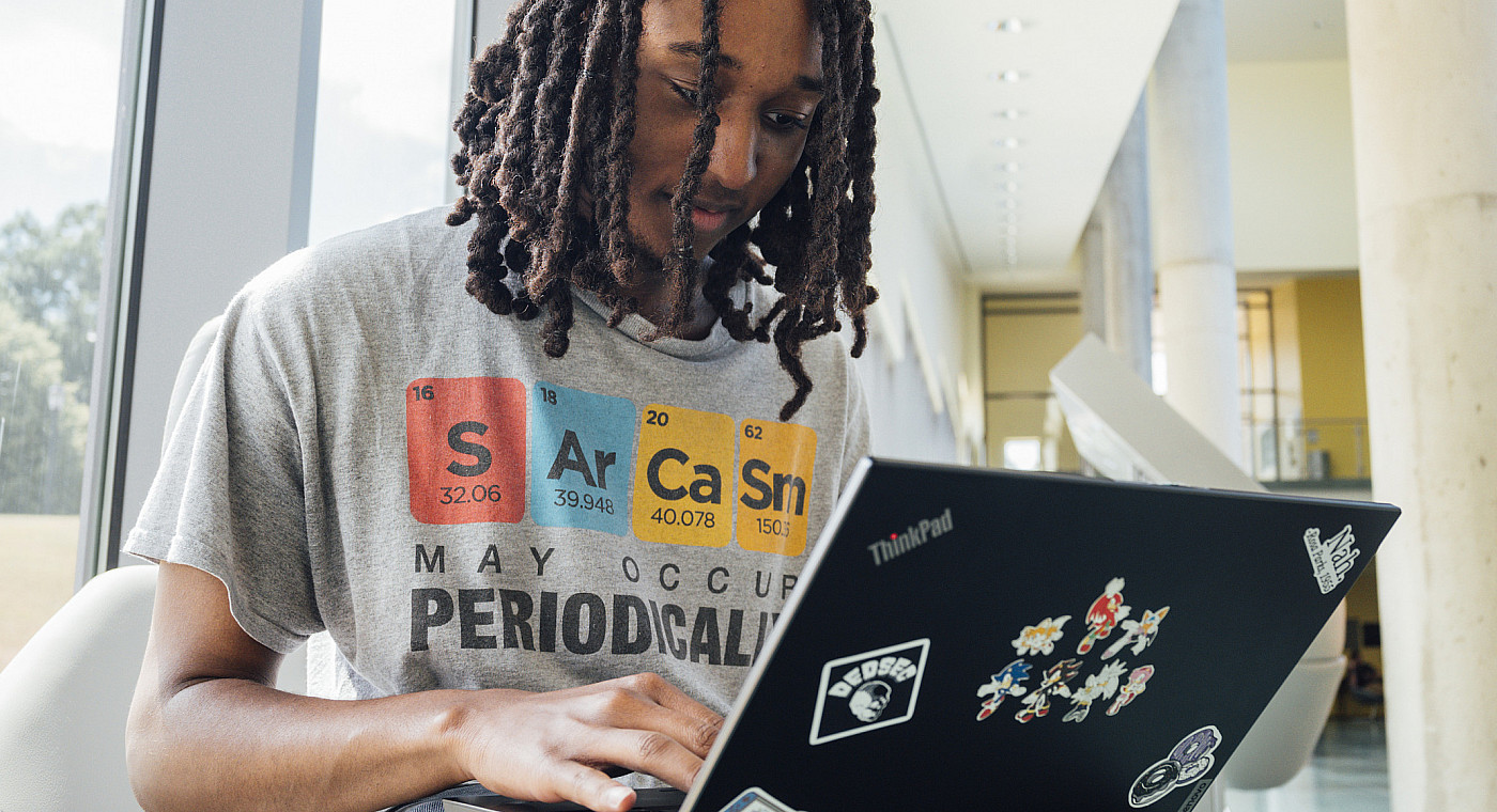 Tre Dunlap '25 doing research during the 2024 Summer Fellows Program