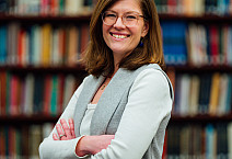 Associate Professor of History Lori Daggar