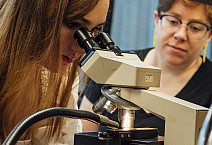 Emily Lybashev '25 and Assistant Professor of Biology Colleen Bove