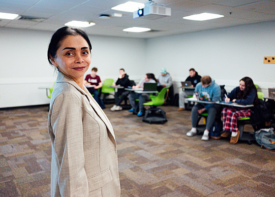 Lecturer of Modern Languages Viena Ballesteros