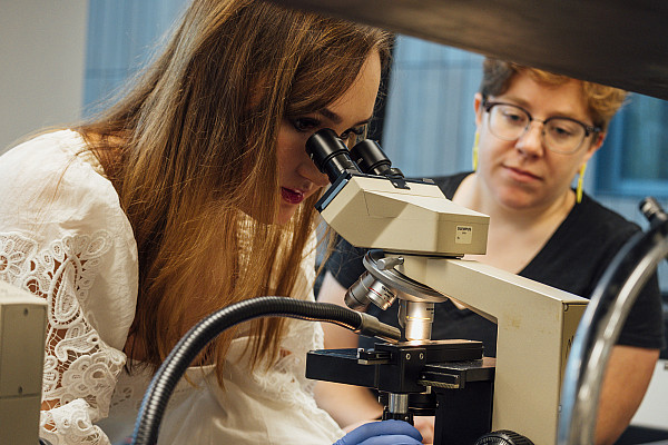 Emily Lybashev '25 and Assistant Professor of Biology Colleen Bove