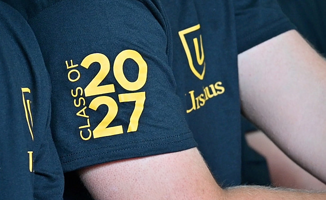 Sleeve of a Class of 2027 t-shirt worn by first-year students at the convocation ceremony.