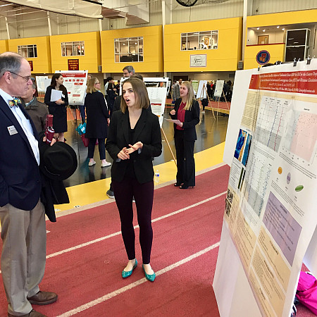 Catherine Buczek discusses her research on ancient marine sediments from the equatorial Pacific and climate change with Dean Mark Schneider.