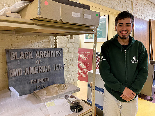 History major, David Rocha ‘22 is currently working for AmeriCorps at the Black Archives of Mid-America in Kansas City, Missouri.