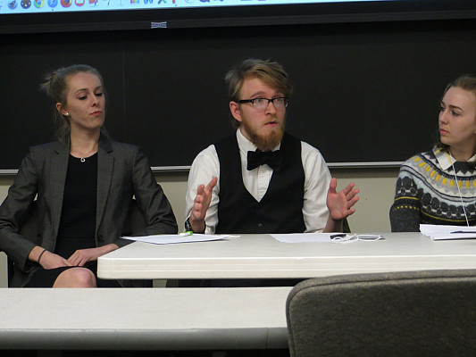 Morgan Larese ('18) answers a question from the audience.