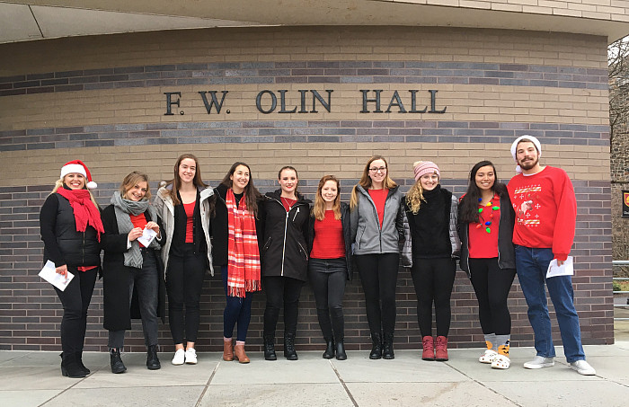 French Choir Performs its First Holiday Concert