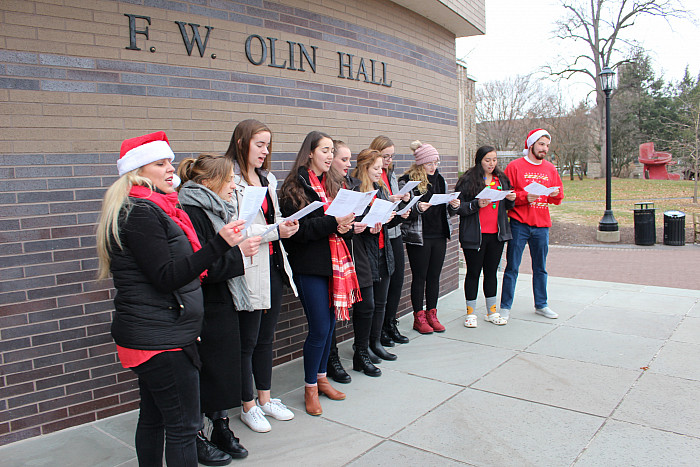French Choir Performs its First Holiday Concert