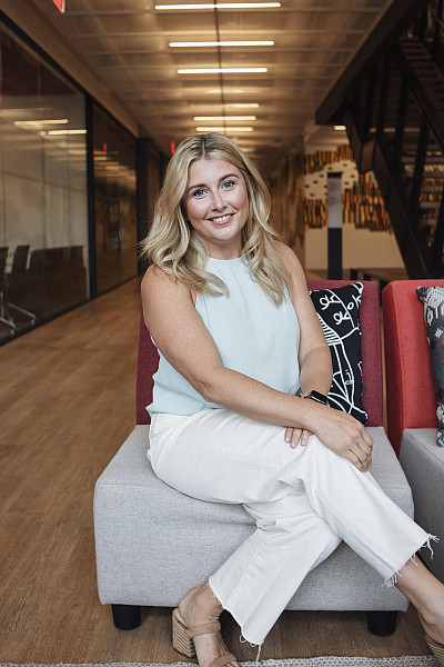 Katie Teuber '09 is currently the Director, Startup Engagement for Comcast NBCUniversal LIFT Labs. She focuses on driving business develo...
