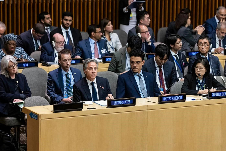 With a dual degree in economics and politics from Ursinus, Paul Cottam '19 serves as the Senior Policy Advisor at the U.K. Mission to the...