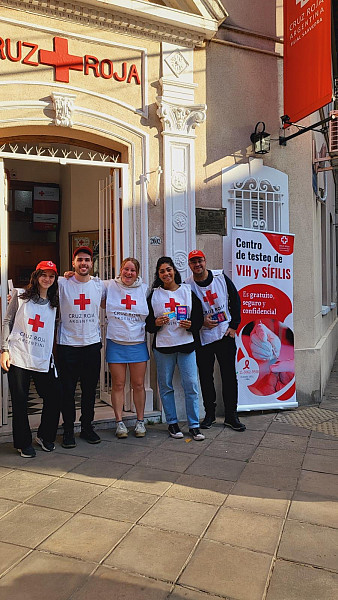 Psychology and Health and Society major, Lizzy Hicks '25 studied abroad in Argentina and worked for the Red Cross, where she participated...