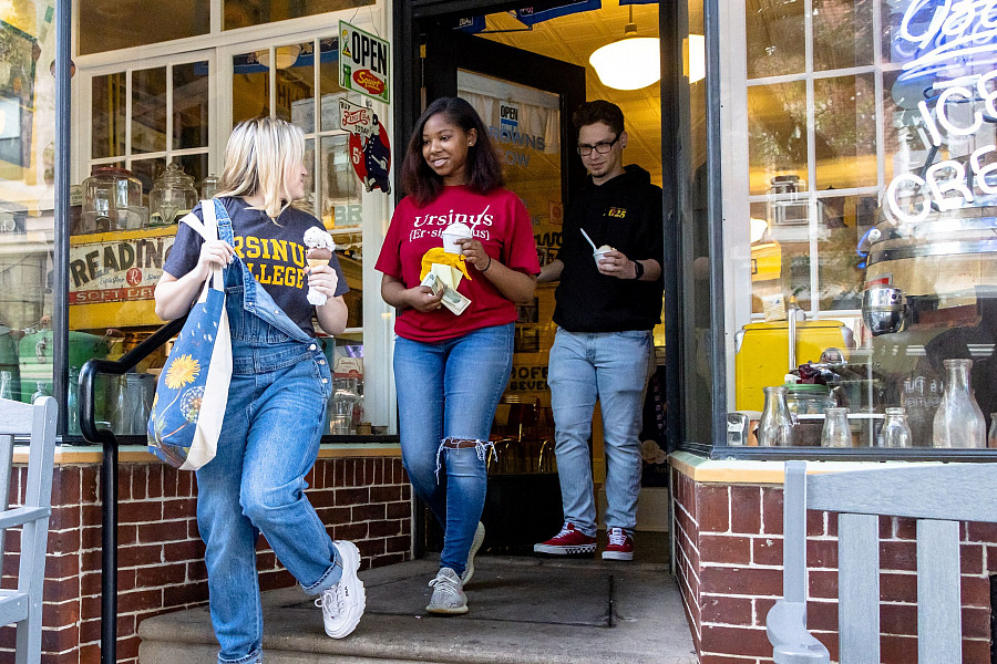 Collegeville and its surrounding areas offer plenty of opportunities to shop small, dine at one-of-a kind restaurants, and explore the ou...