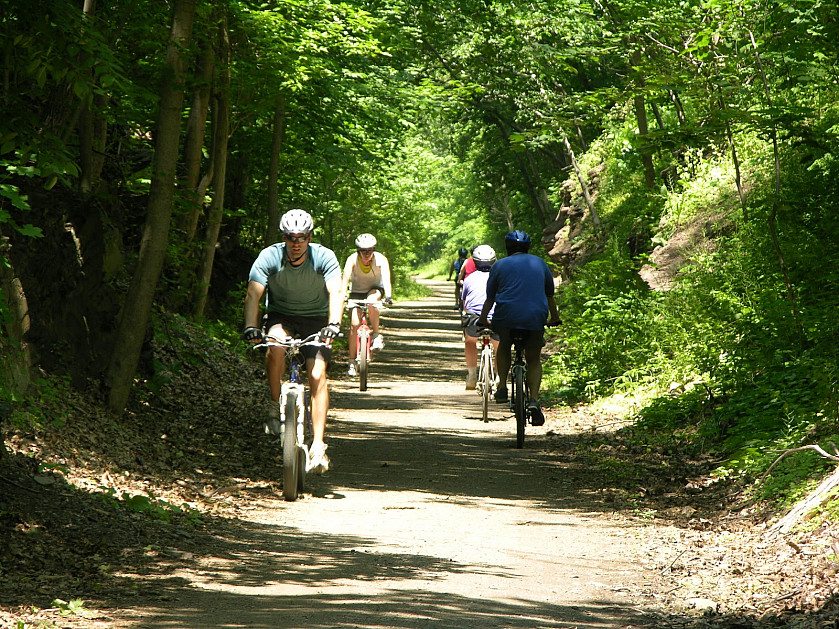 Perkiomen Trail bikers