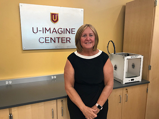 Maureen Cumpstone '79 has been named one of eight recipients of the 2019 Leavey Award for Excellence in Private Enterprise Education.