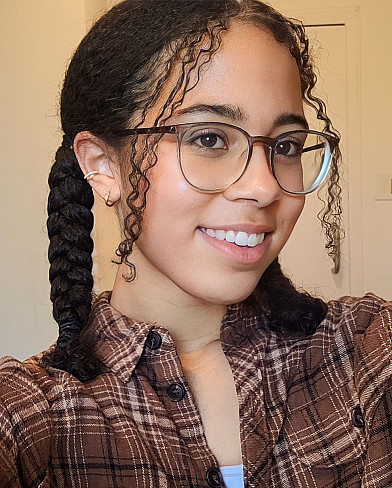 Liana Davis