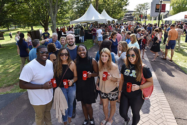 Bears' Brews and Bites 2017