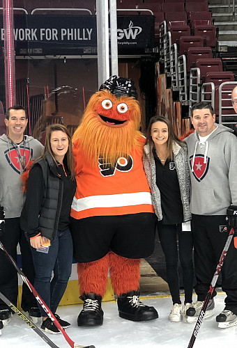 Jillian Falduto '19, an Applied Economics major, interns with the Philadelphia Flyers.