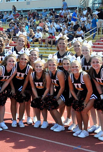The Ursinus College Cheerleaders