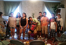 Alianzas de Phoenixville leaders and volunteers.