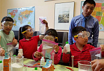 Children in grades K-8 can be tutored through the ACLAMO Family Center