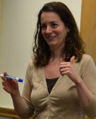 Alice Leppert giving a presentation