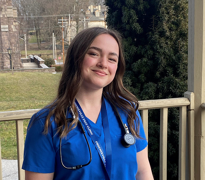 As part of Tilly Dumaine's Parlee Fellowship experiential learning project, she volunteered as an EMT at the Phoenixville Free Clinic. Th...